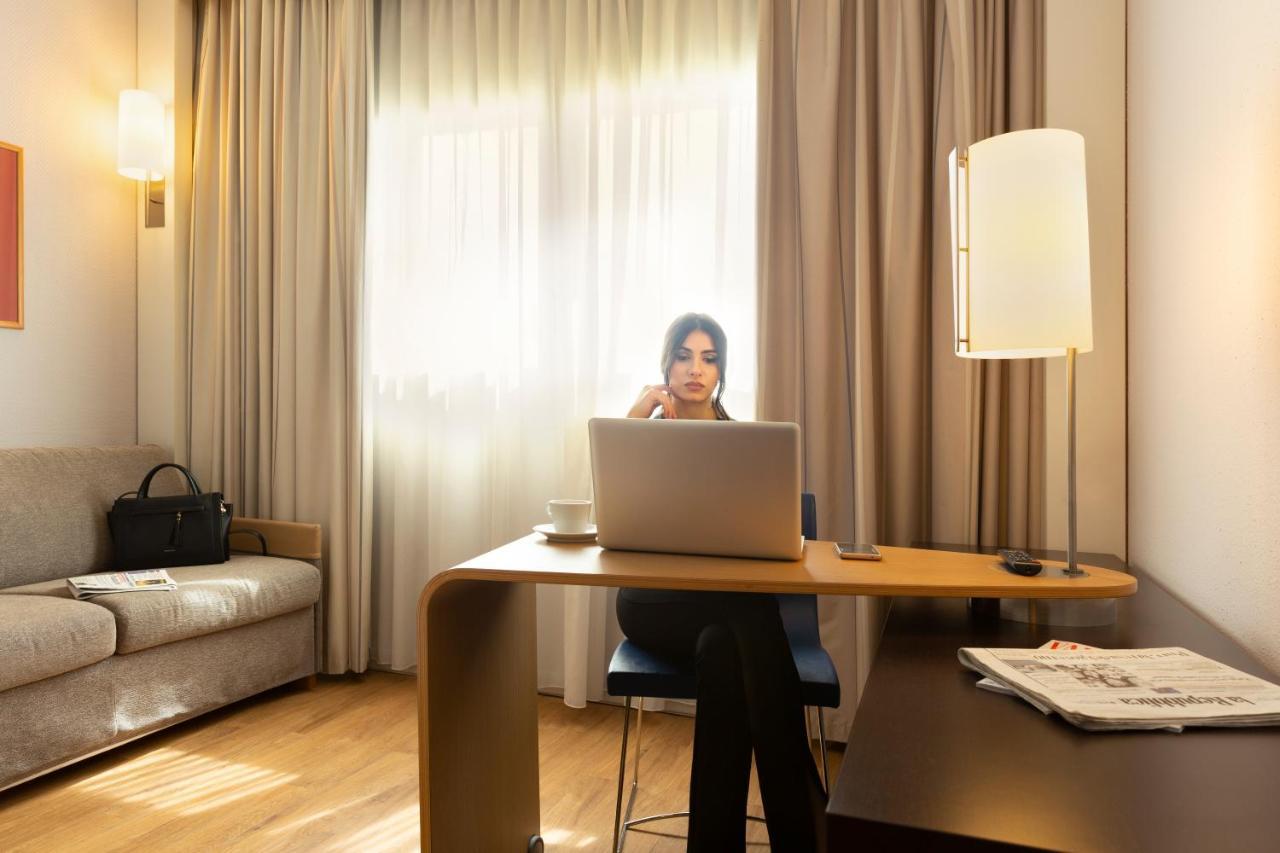 Novotel Caserta Sud מראה חיצוני תמונה