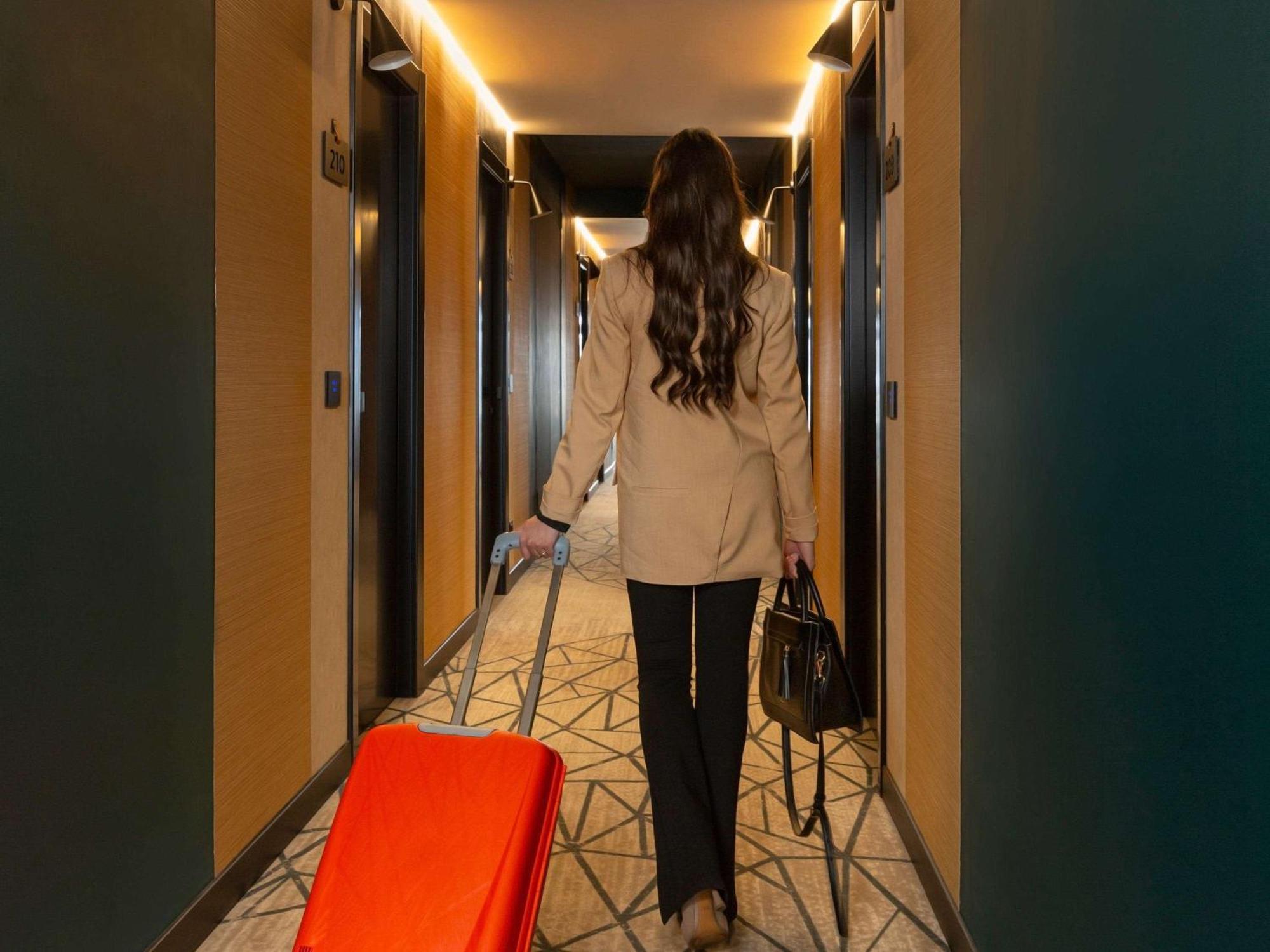 Novotel Caserta Sud מראה חיצוני תמונה