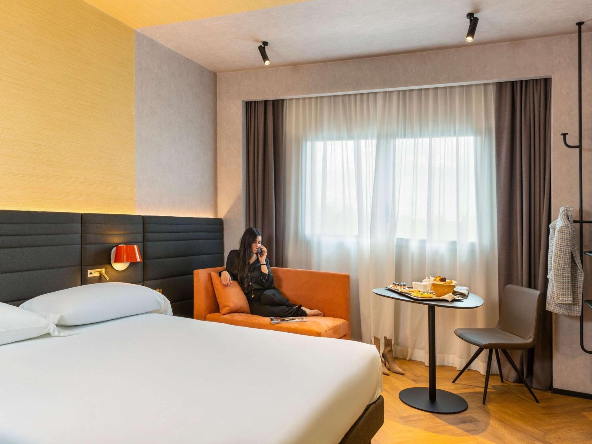 Novotel Caserta Sud מראה חיצוני תמונה